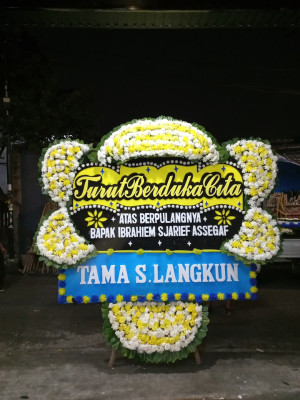 Papan Bunga Duka di Wonawa